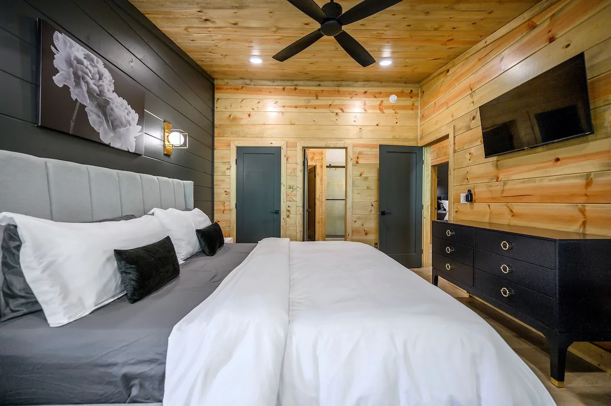 Bedroom 9 at The Compound