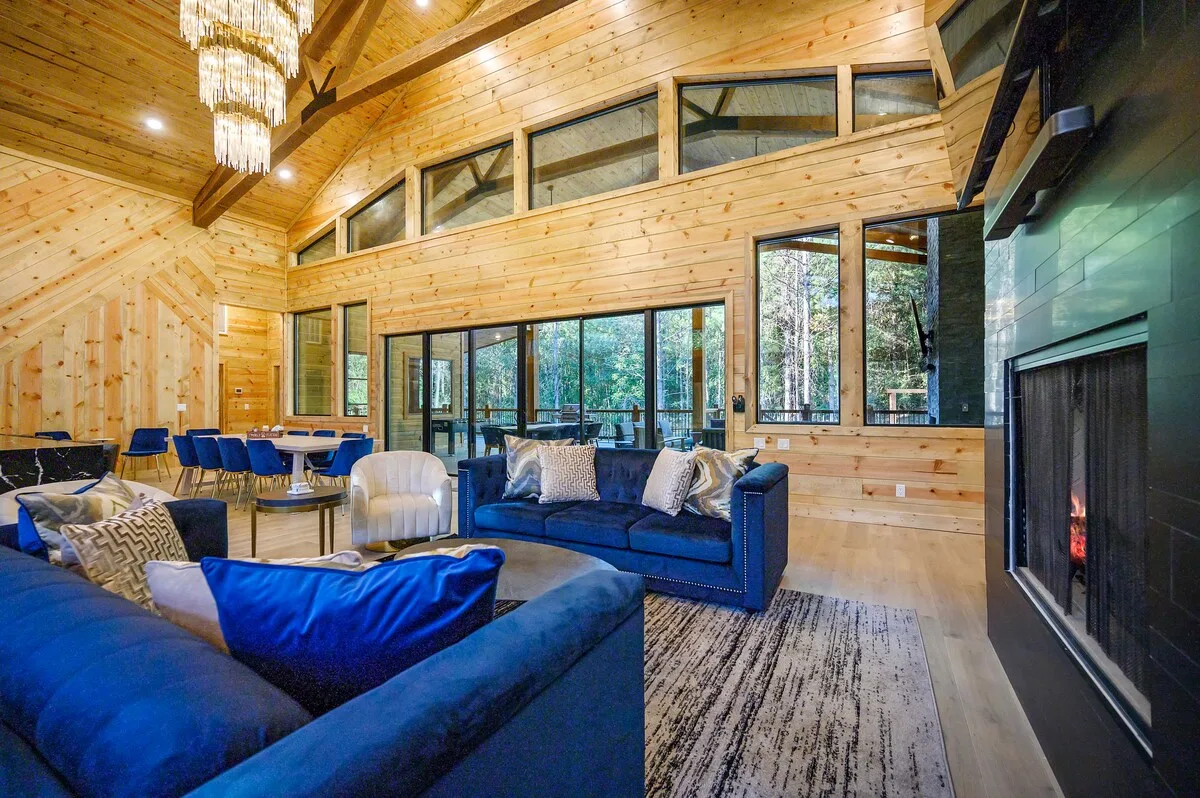 Living room 3 at The Compound — photo 3