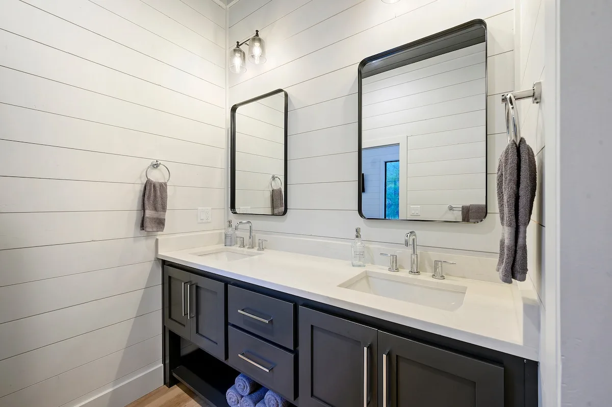 Bathroom 1 at The Compound — photo 2