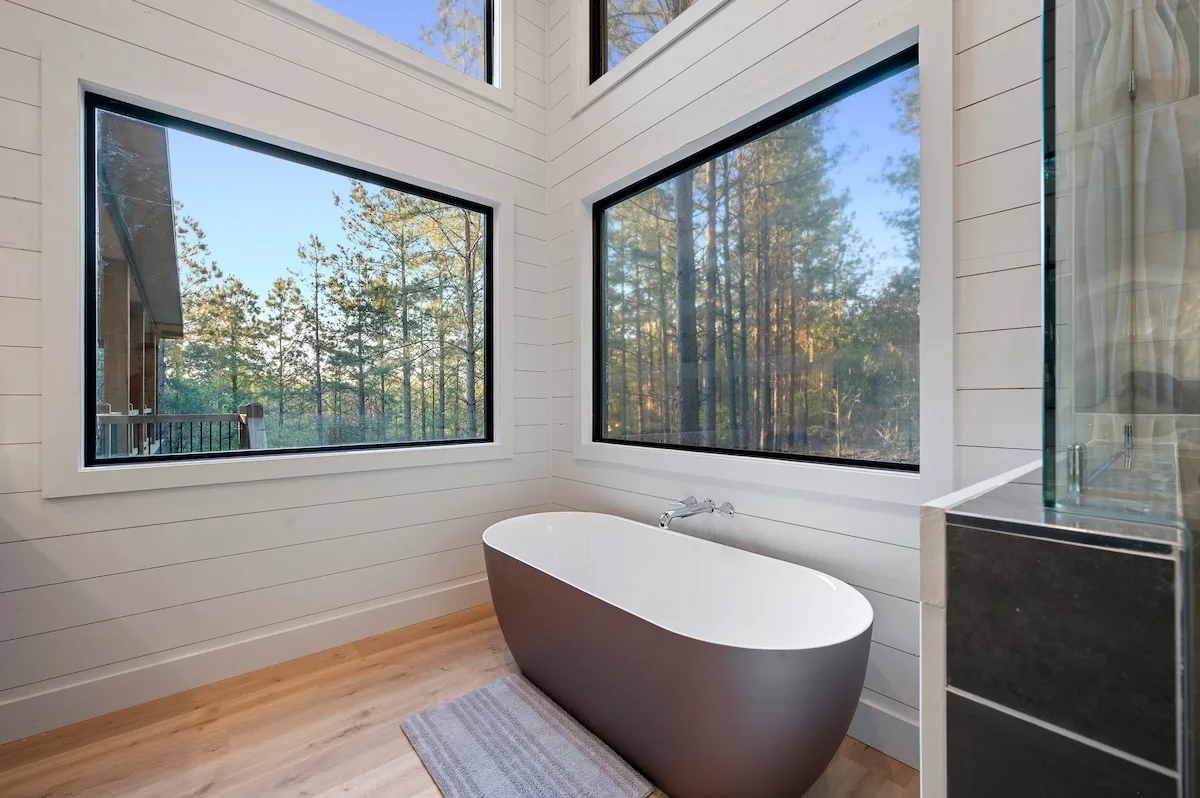 Bathroom 5 at The Compound — photo 2
