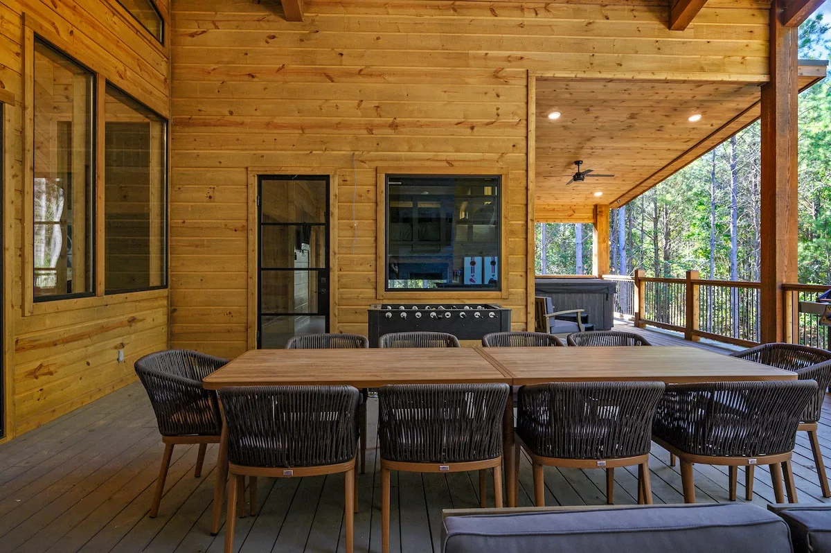 Deck 2 at The Compound — photo 8