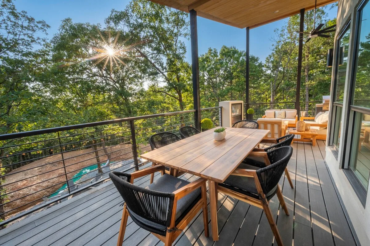 Dining area at The Aroha — photo 8