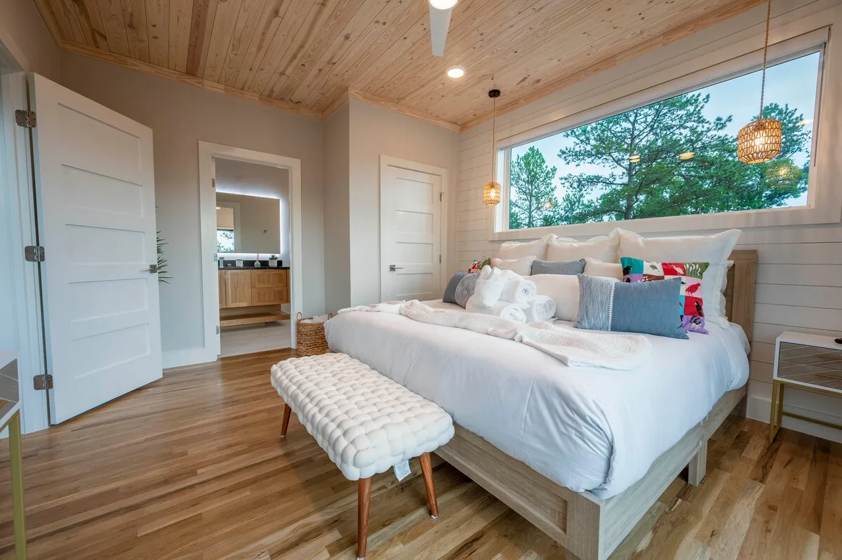 Bedroom 1 at The Aroha — photo 3
