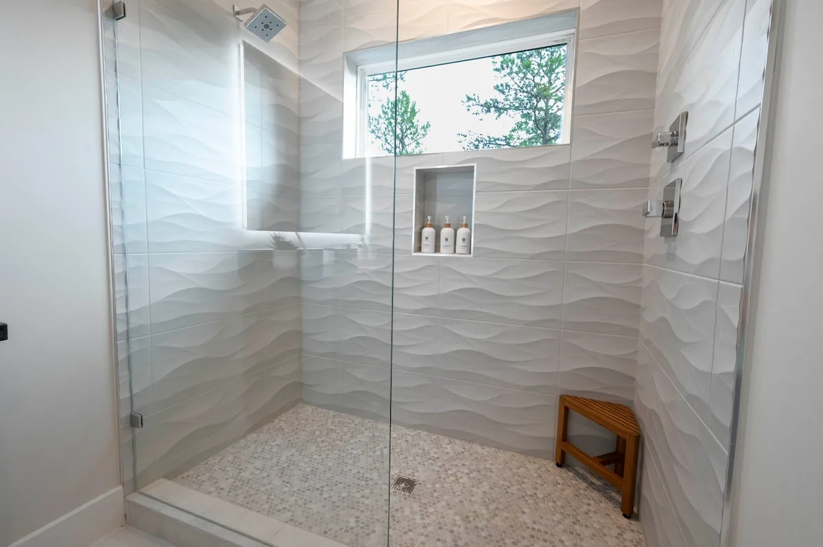 Bathroom 2 at The Aroha — photo 5