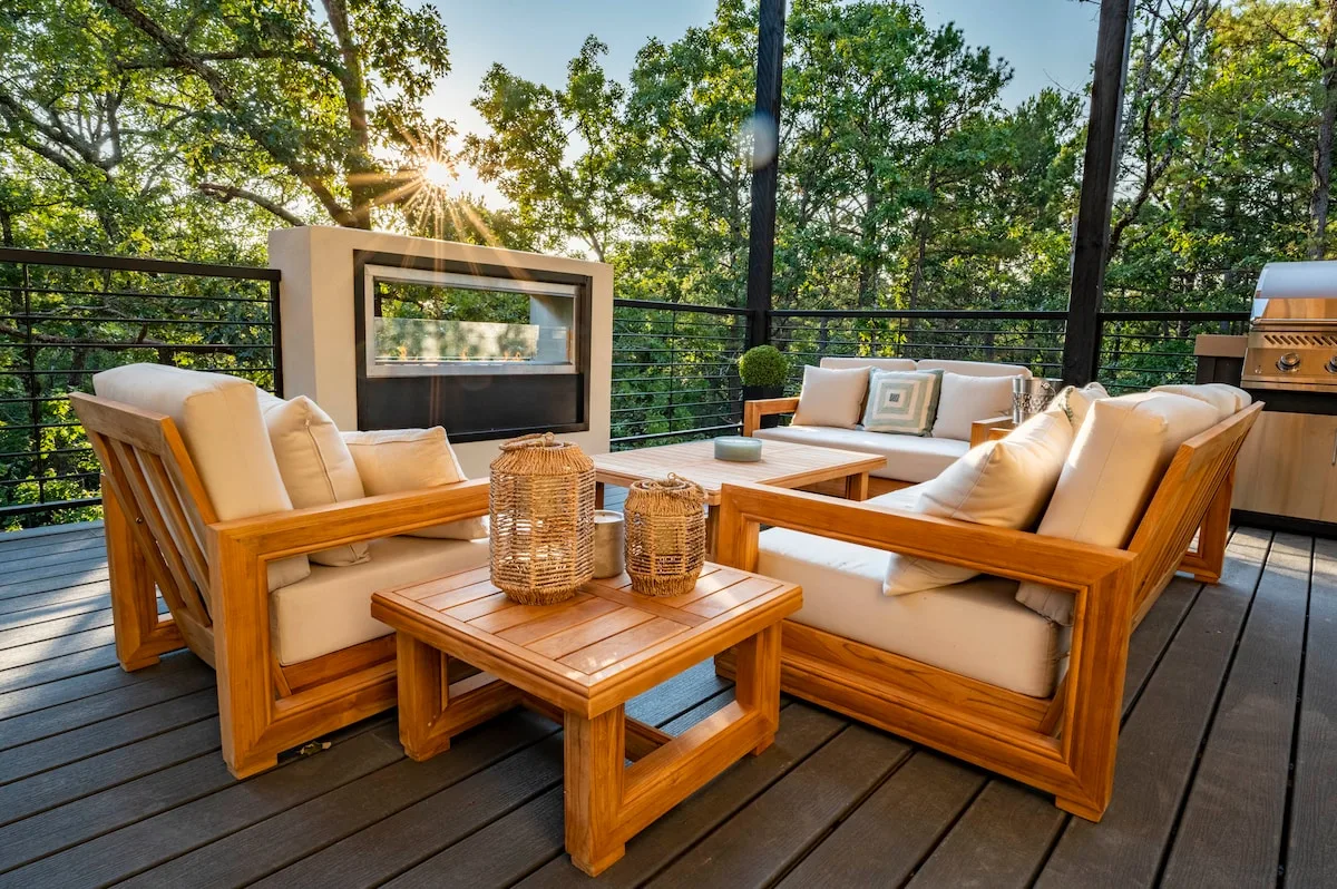 Deck at The Aroha — photo 3