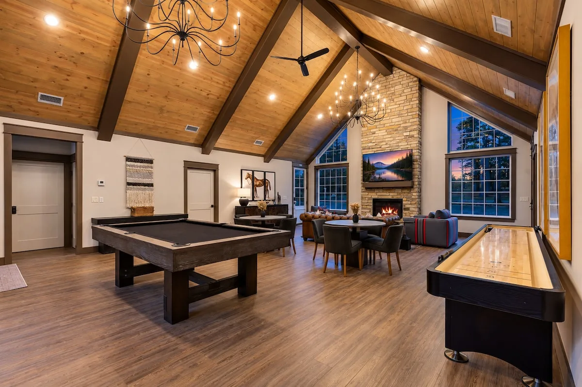 Three Creeks shared clubhouse with pool table and fireplace