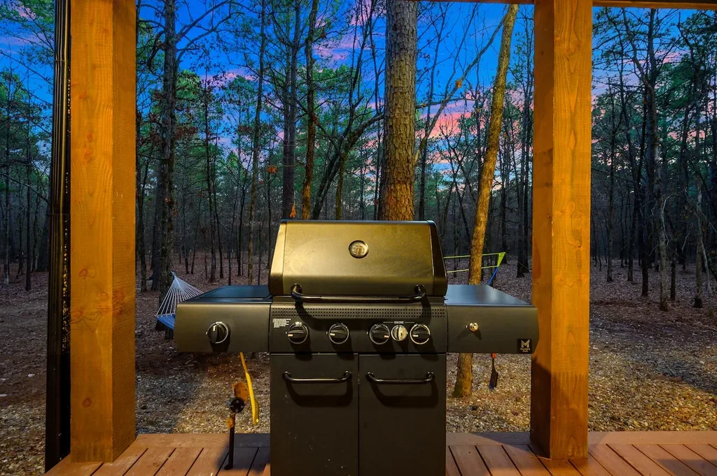 The Black-Beary — Fire up the private gas grill on the covered deck and cook dinner surrounded by forest views.