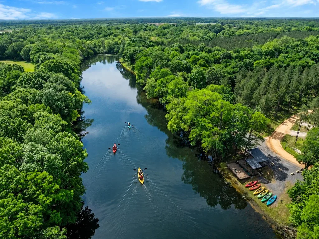Blue Note — Spend the day on the Mountain Fork River, just a 2-minute walk from the cabin's front door.