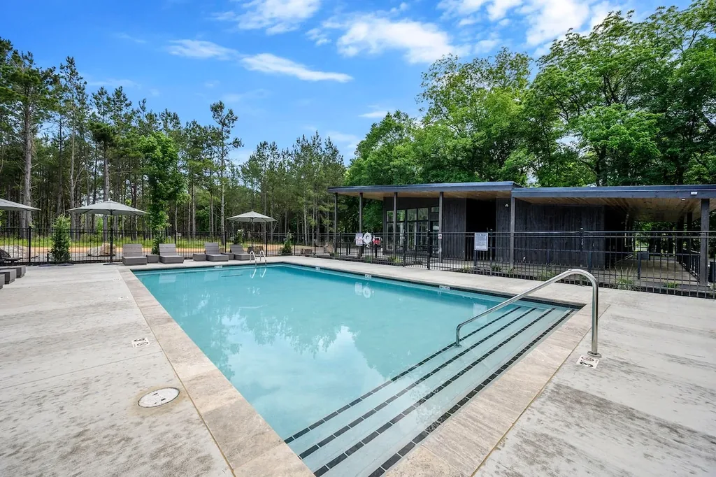 Blue Note — Resort Pool & Clubhouse, Airbnb photo 49