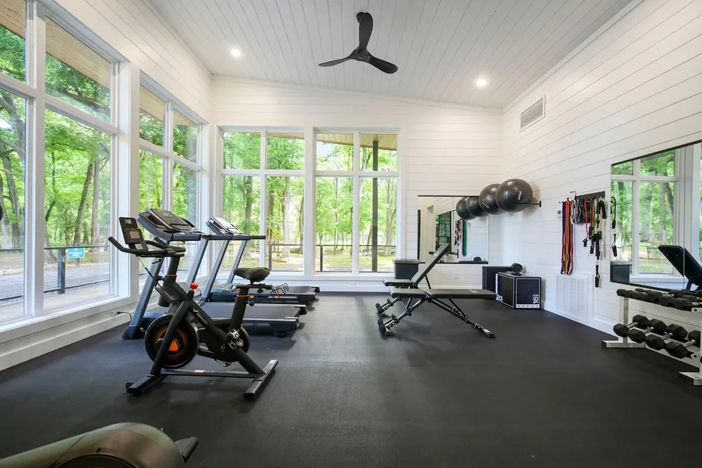 Blue Note — Resort Gym, Airbnb photo 55