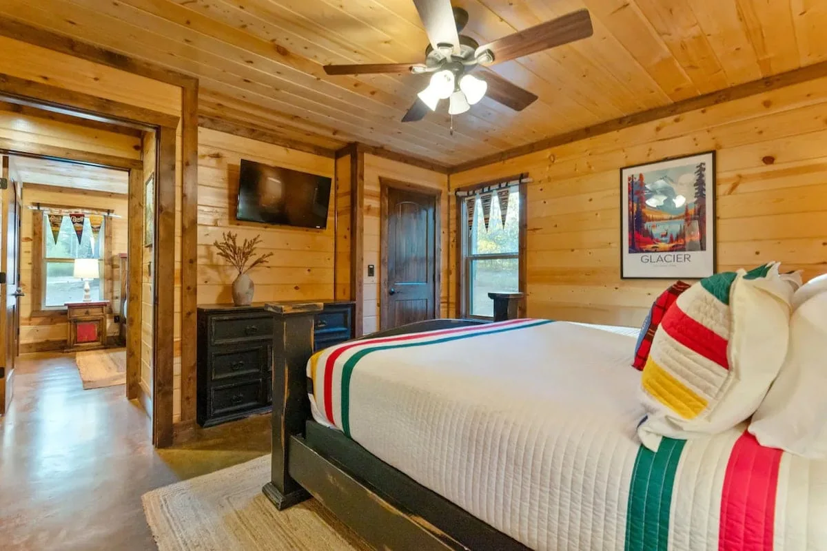 Main-floor king bedroom 1 at Cami's Campout