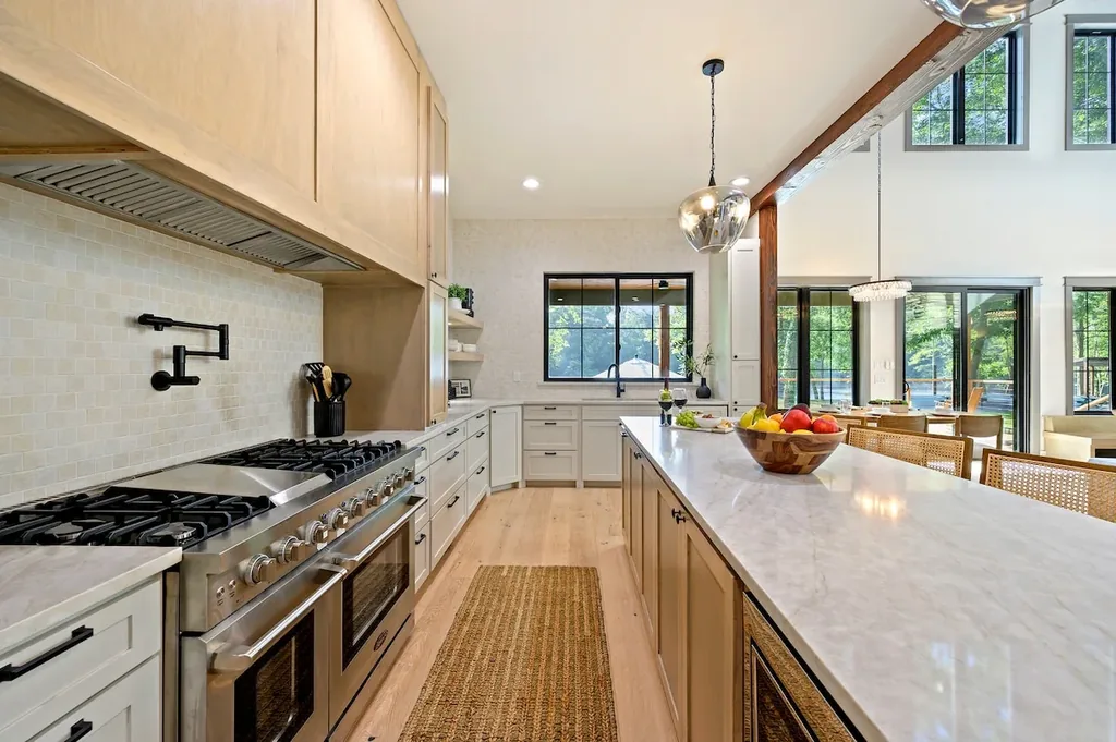 Kitchen at Clearwater in Broken Bow