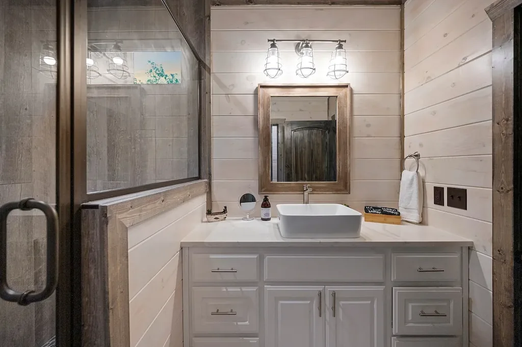 Dreams & Streams — Full bathroom 5 image 2
