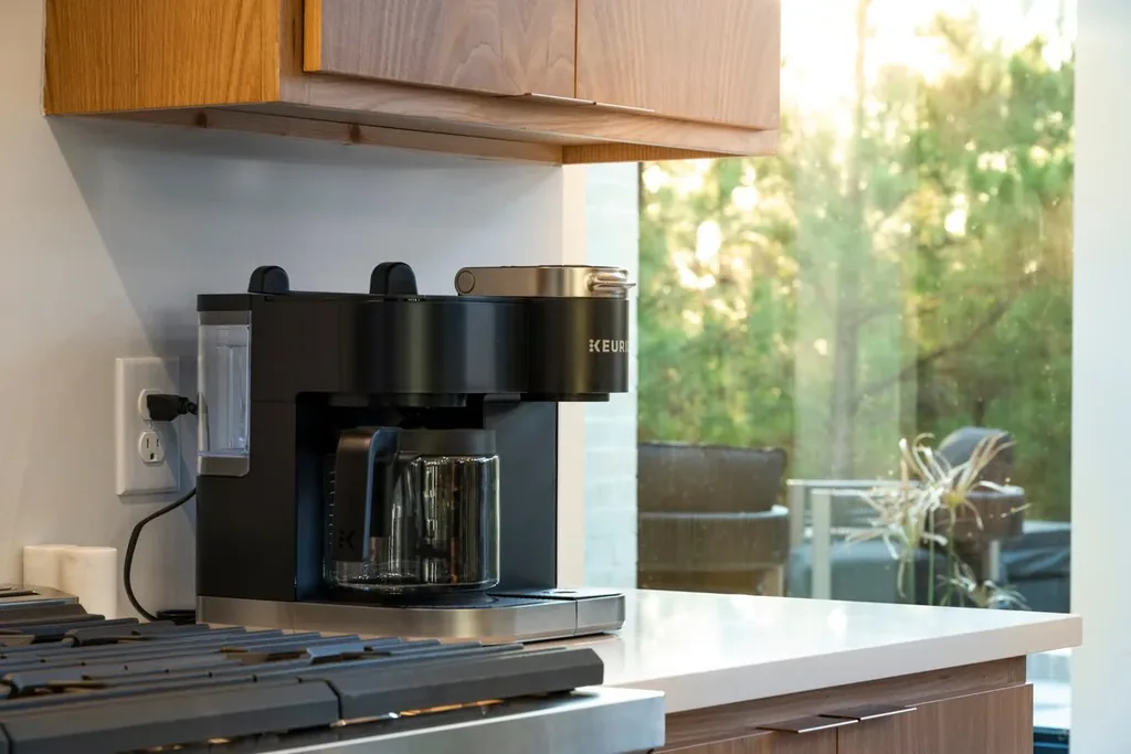 The Eleanor — kitchen, photo 5