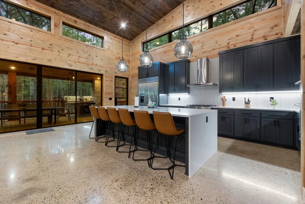 LivNLove / Grandiose — Full kitchen image 2