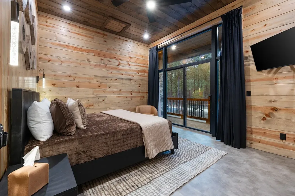 LivNLove / Grandiose — Bedroom 4 image 1