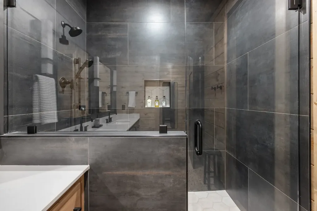 LivNLove / Grandiose — Full bathroom 2 image 2