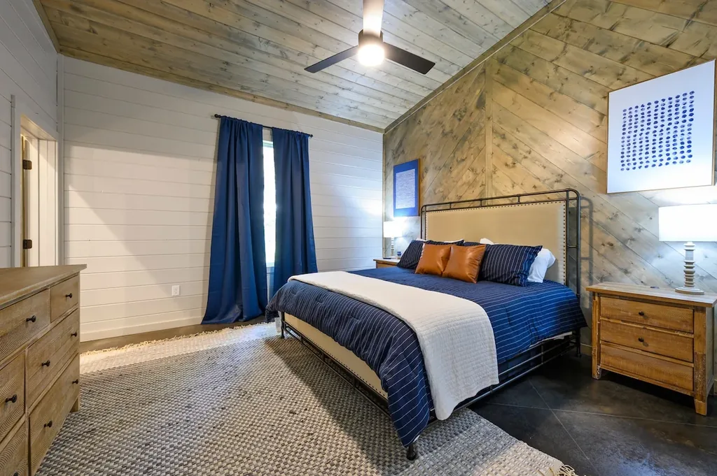 Miko Chukka — Bedroom 5 image 1